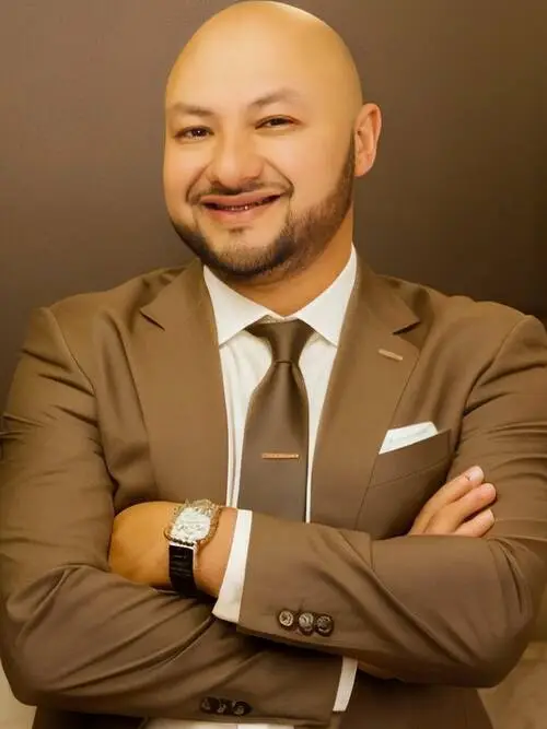 José Carías El Panda Agente Real Estate Atlanta Georgia